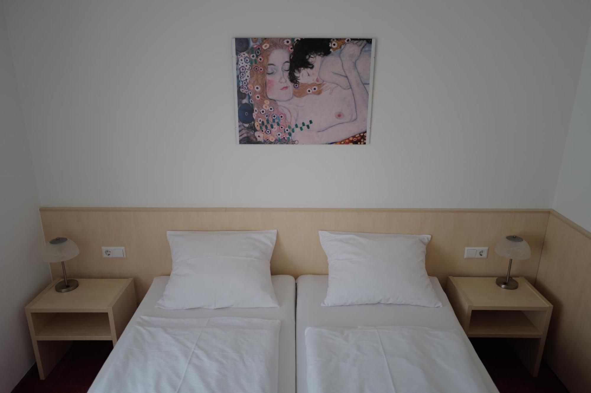 Esslingen am Neckar Hotel Am Bad מראה חיצוני תמונה