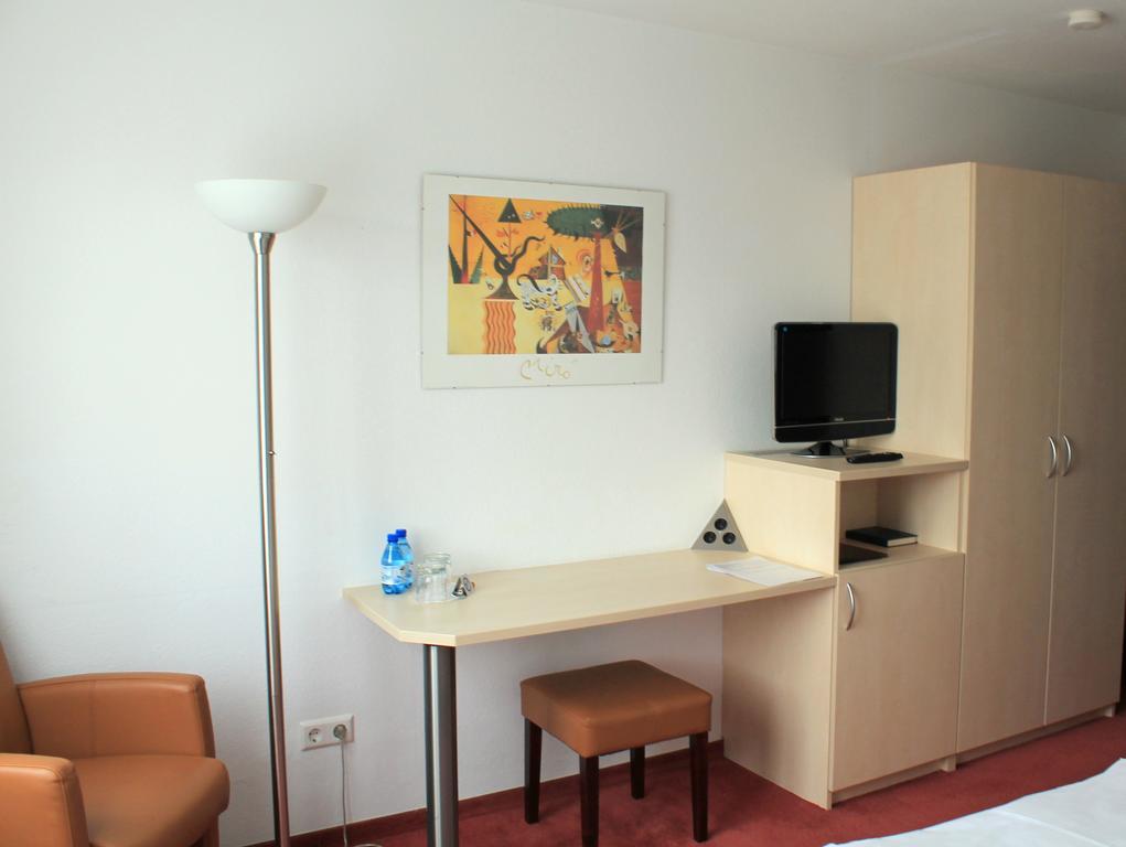 Esslingen am Neckar Hotel Am Bad מראה חיצוני תמונה